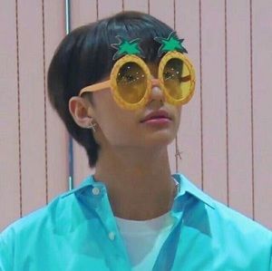 Meet your Posher, Meli